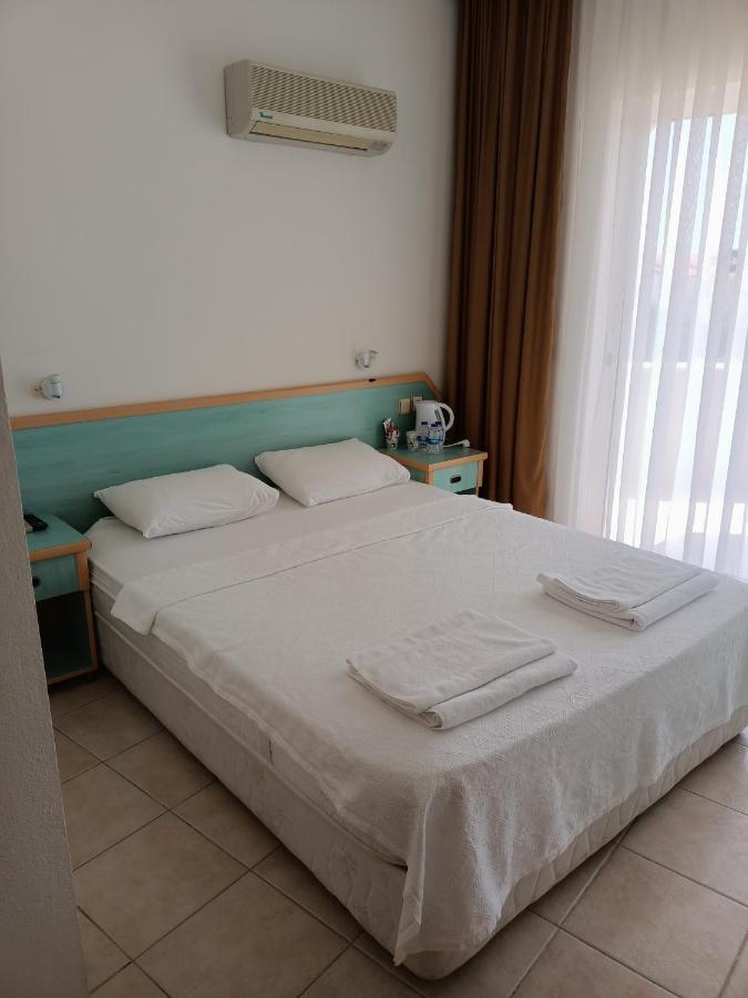 Delfin Otel Ґазіпаша Екстер'єр фото